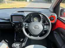 Toyota AYGO VVT-i x-cite 