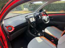 Toyota AYGO VVT-i x-cite 