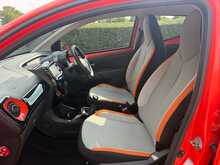 Toyota AYGO VVT-i x-cite 
