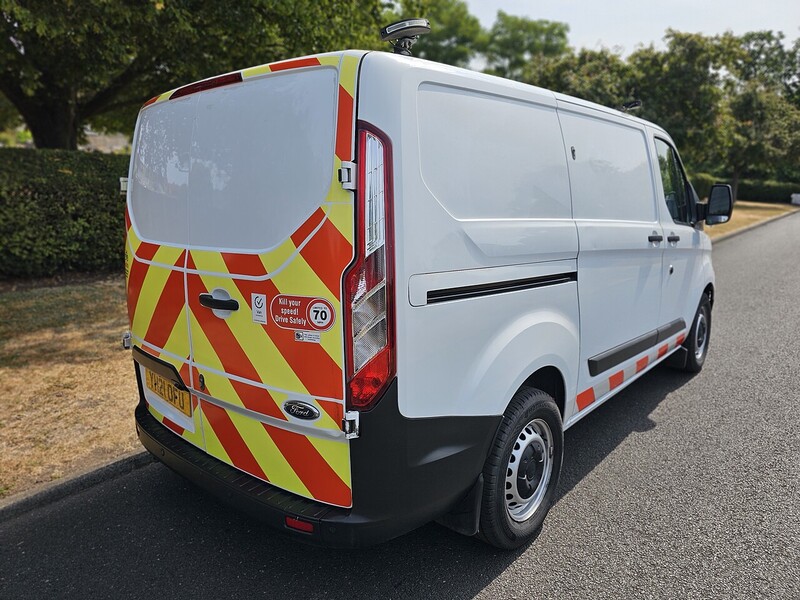Ford 320 EcoBlue Leader Panel Van 2.0 Manual Diesel