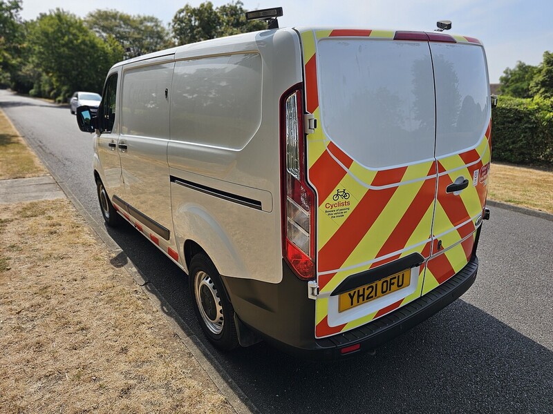 Ford 320 EcoBlue Leader Panel Van 2.0 Manual Diesel
