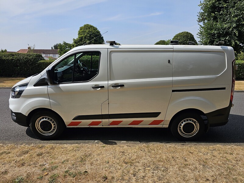 Ford 320 EcoBlue Leader Panel Van 2.0 Manual Diesel