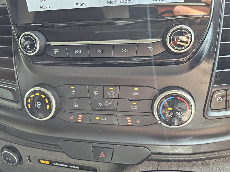 Ford 320 EcoBlue Leader Panel Van 2.0 Manual Diesel