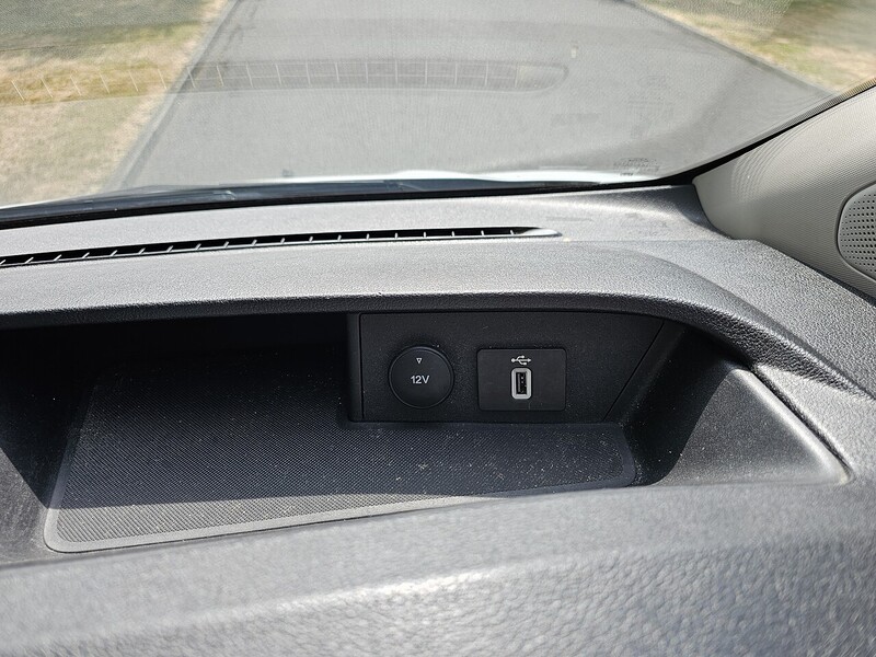 Ford 320 EcoBlue Leader Panel Van 2.0 Manual Diesel