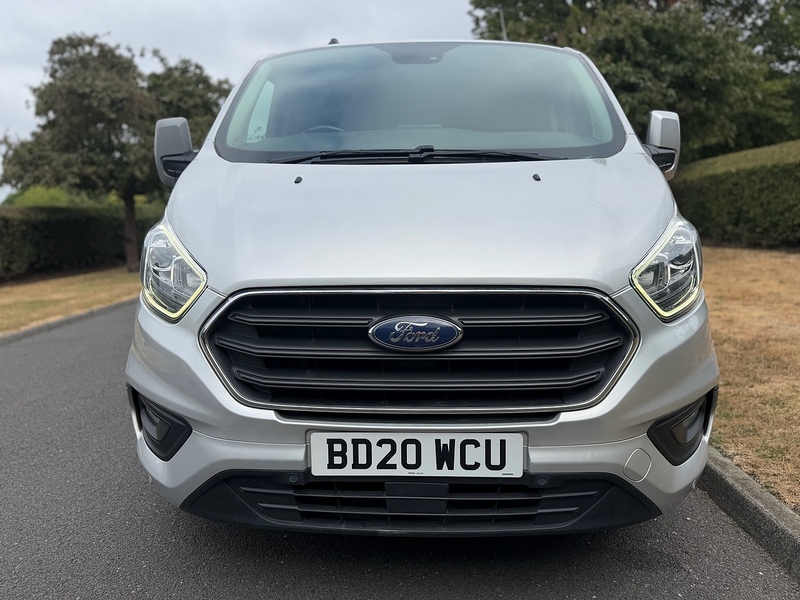Ford 300 EcoBlue Limited Panel Van 2.0 Manual Diesel