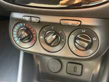 Vauxhall Corsa i ecoTEC Design 