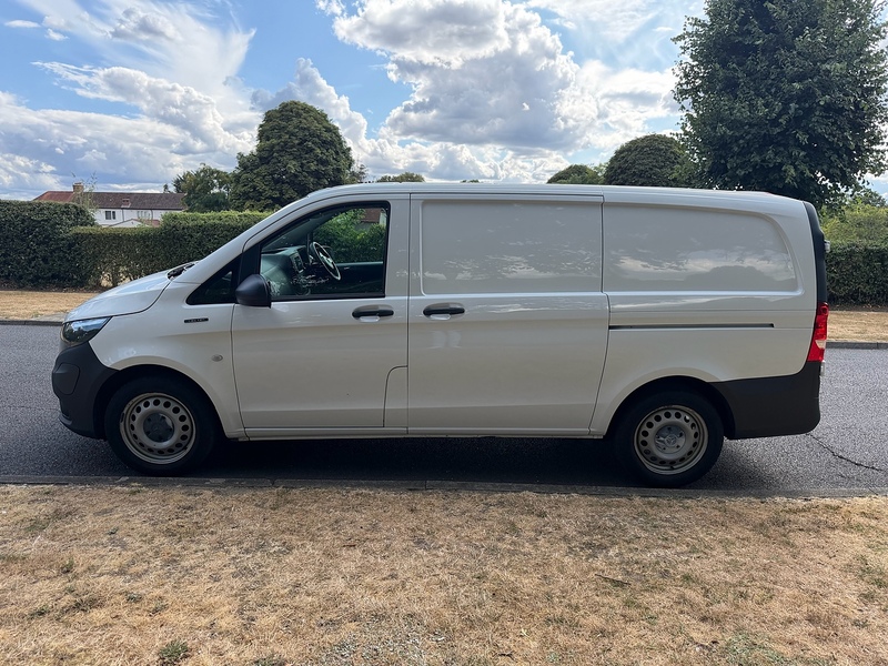 Mercedes-Benz 116 e Progressive Panel Van 0.0 Automatic Electric