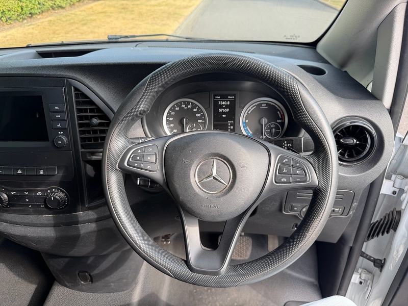 Mercedes-Benz 116 e Progressive Panel Van 0.0 Automatic Electric