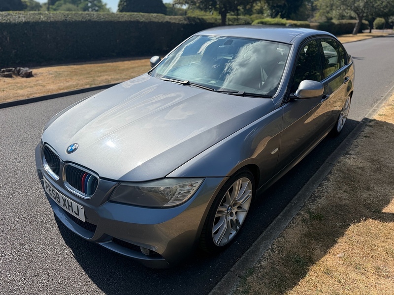 BMW 318i M Sport Saloon 2.0 Automatic Petrol