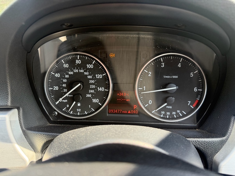 BMW 318i M Sport Saloon 2.0 Automatic Petrol