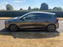 Ford Focus T EcoBoost MHEV ST-Line 