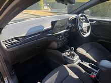 Ford Focus T EcoBoost MHEV ST-Line 