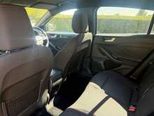 Ford Focus T EcoBoost MHEV ST-Line 
