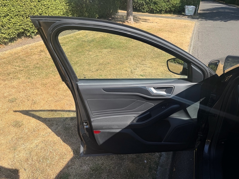 Ford T EcoBoost MHEV ST-Line Hatchback 1.0 Manual Petrol Hybrid