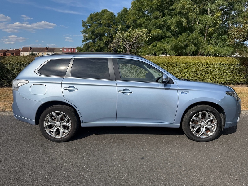 Mitsubishi h GX4h SUV 2.0 Automatic Petrol Plug-in Hybrid