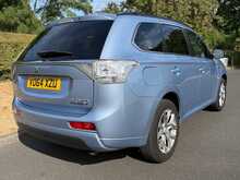 Mitsubishi Outlander h GX4h 