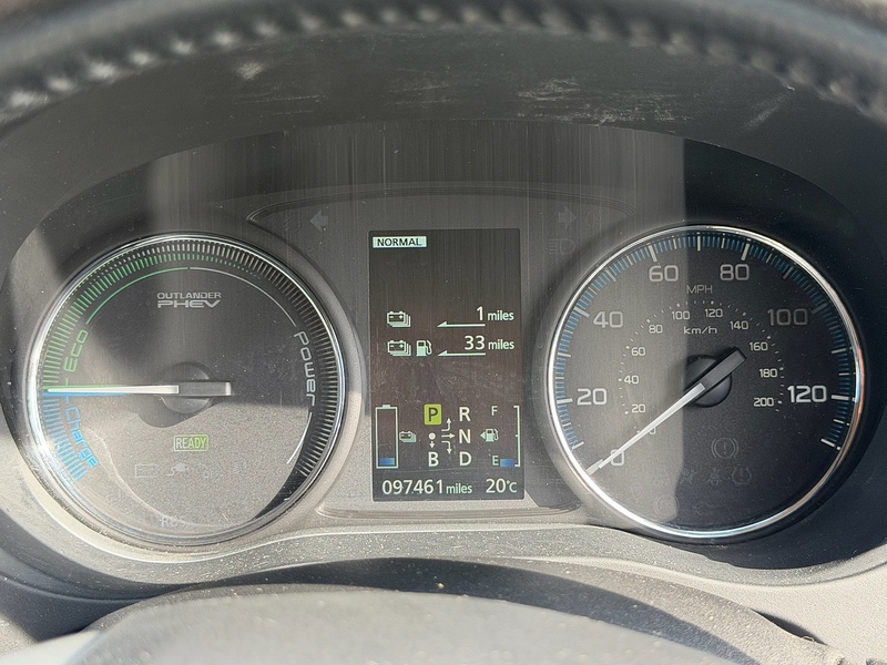 Mitsubishi h GX4h SUV 2.0 Automatic Petrol Plug-in Hybrid