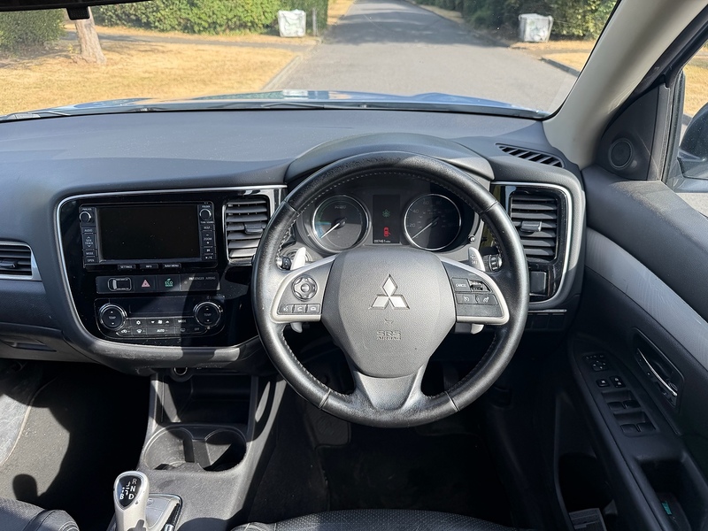 Mitsubishi h GX4h SUV 2.0 Automatic Petrol Plug-in Hybrid