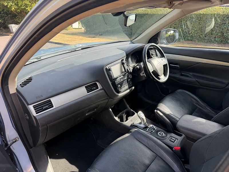 Mitsubishi h GX4h SUV 2.0 Automatic Petrol Plug-in Hybrid