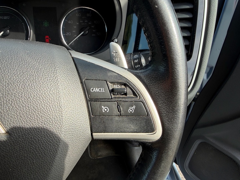 Mitsubishi h GX4h SUV 2.0 Automatic Petrol Plug-in Hybrid