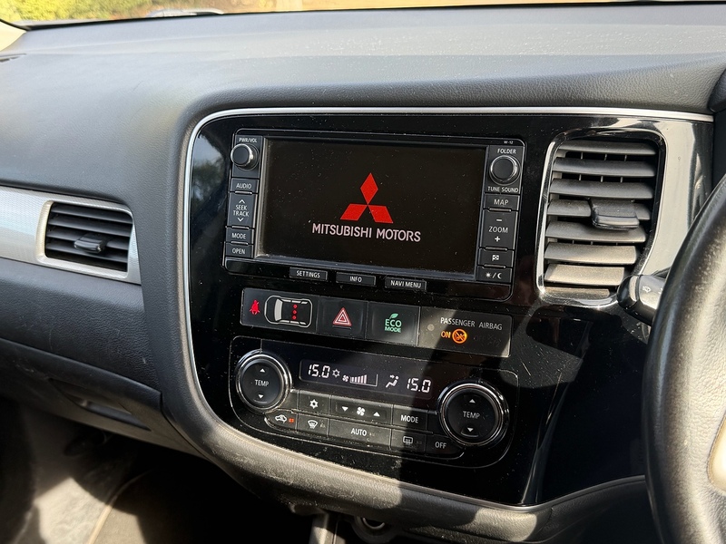 Mitsubishi h GX4h SUV 2.0 Automatic Petrol Plug-in Hybrid