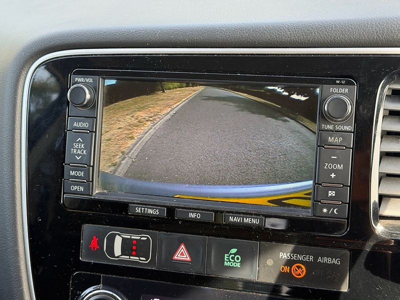 Mitsubishi h GX4h SUV 2.0 Automatic Petrol Plug-in Hybrid