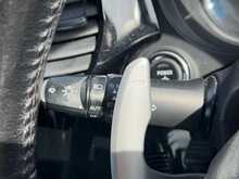 Mitsubishi Outlander h GX4h 