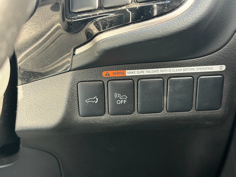 Mitsubishi h GX4h SUV 2.0 Automatic Petrol Plug-in Hybrid