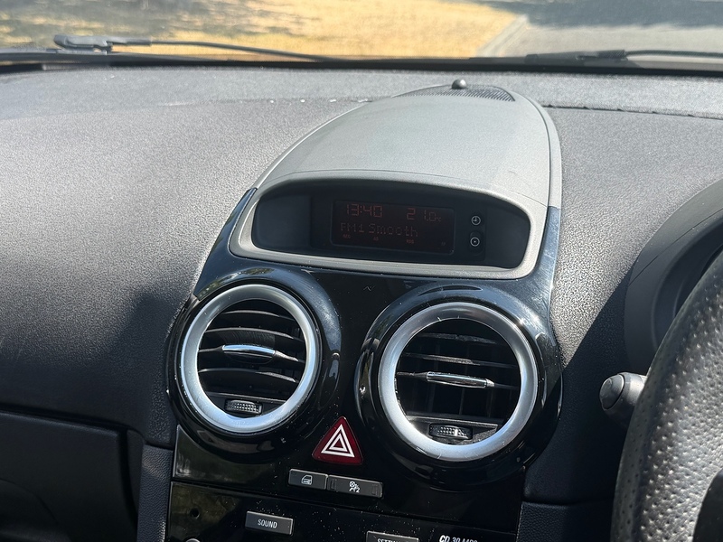 Vauxhall i ecoFLEX SXi Hatchback 1.2 Manual Petrol