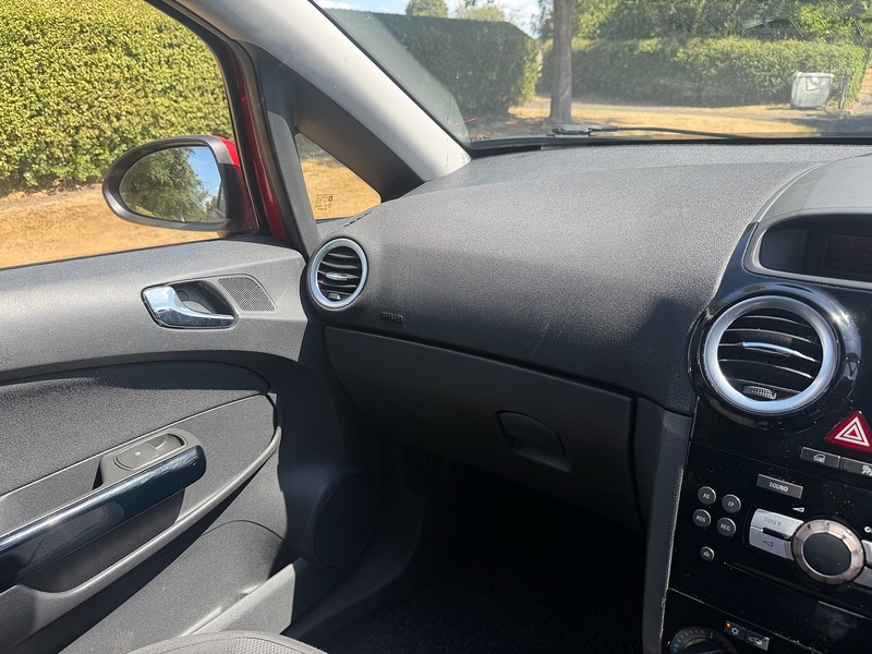 Vauxhall i ecoFLEX SXi Hatchback 1.2 Manual Petrol