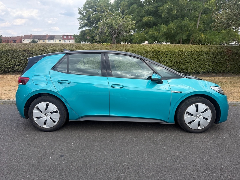 Volkswagen Pro Life Hatchback 0.0 Automatic Electric