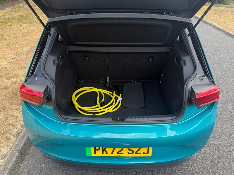 Volkswagen Pro Life Hatchback 0.0 Automatic Electric