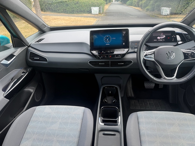 Volkswagen Pro Life Hatchback 0.0 Automatic Electric