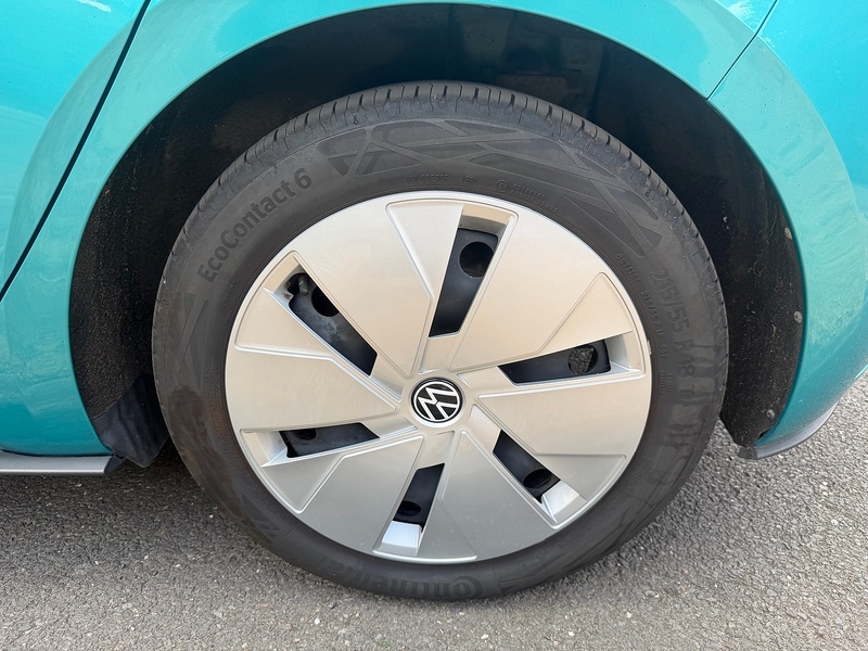 Volkswagen Pro Life Hatchback 0.0 Automatic Electric
