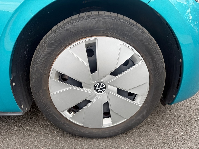 Volkswagen Pro Life Hatchback 0.0 Automatic Electric
