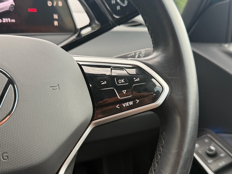 Volkswagen Pro Life Hatchback 0.0 Automatic Electric