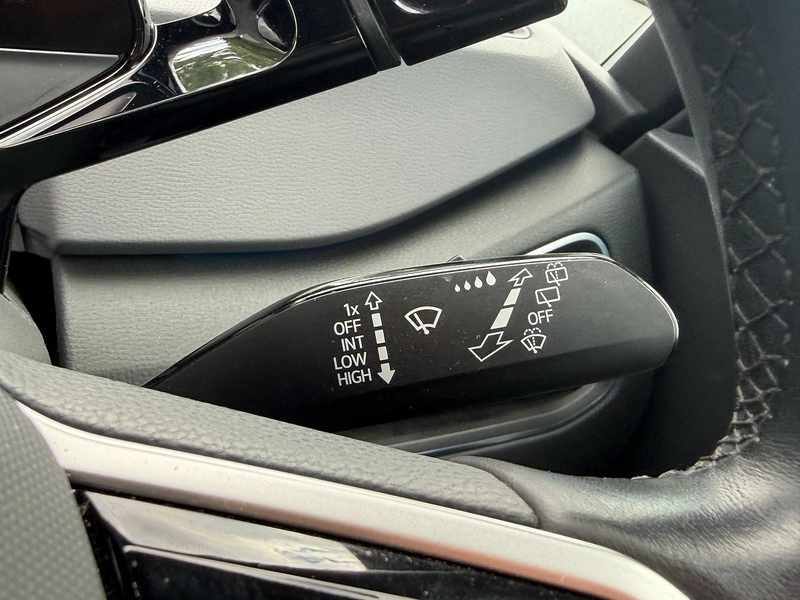Volkswagen Pro Life Hatchback 0.0 Automatic Electric