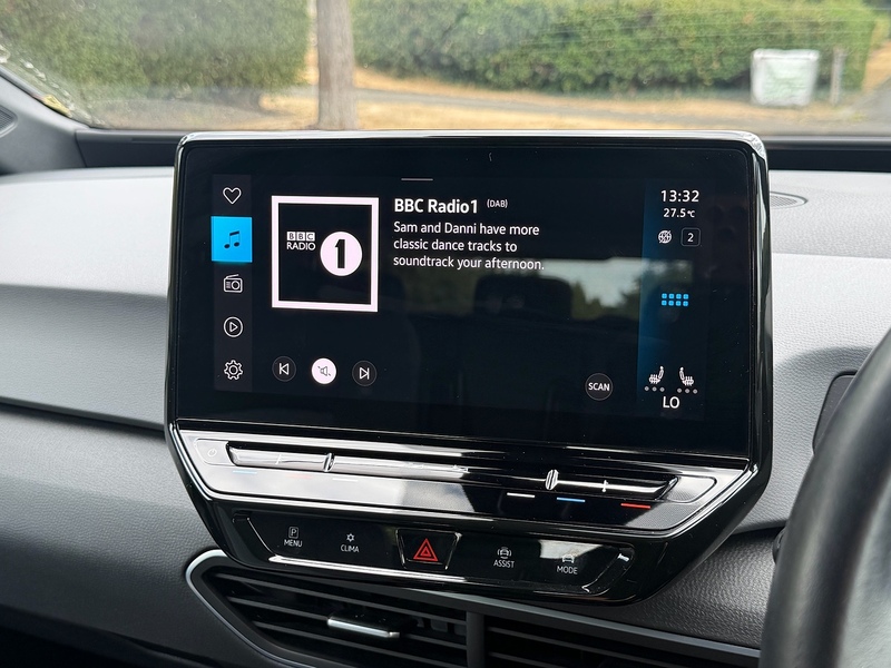 Volkswagen Pro Life Hatchback 0.0 Automatic Electric