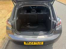 Peugeot 208 PureTech Allure Premium + 