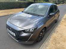 Peugeot 208 PureTech Allure Premium + 