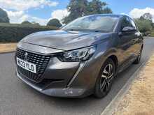 Peugeot 208 PureTech Allure Premium + 