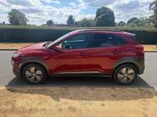 Hyundai KONA Premium 