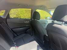 Hyundai KONA Premium 