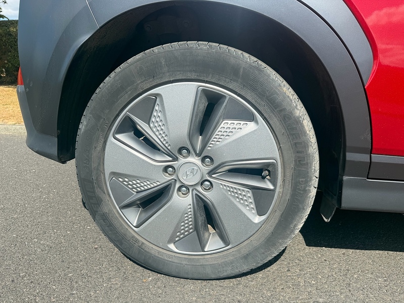 Hyundai Premium SUV 0.0 Automatic Electric