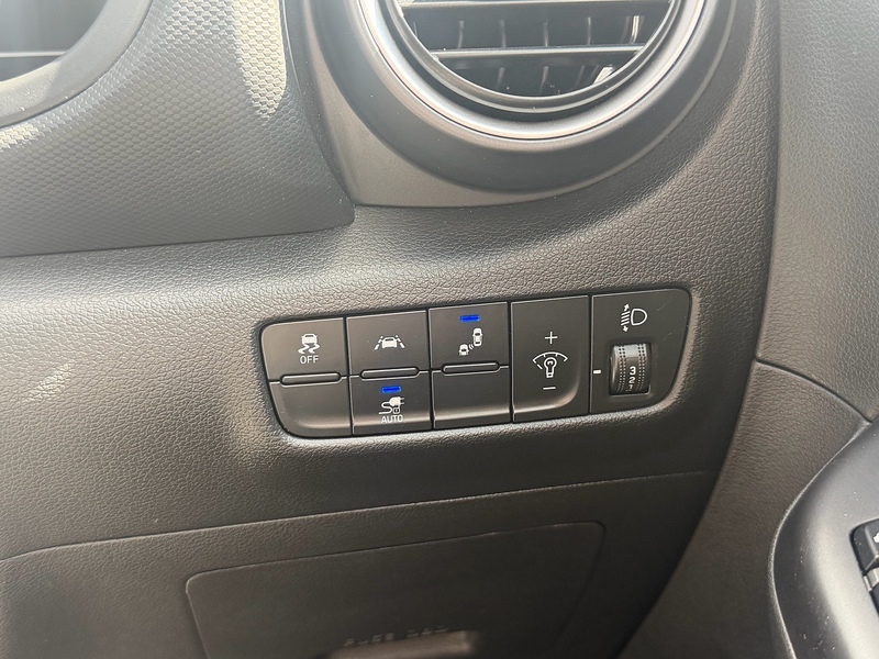 Hyundai Premium SUV 0.0 Automatic Electric