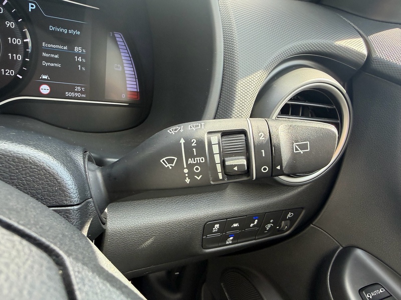 Hyundai Premium SUV 0.0 Automatic Electric
