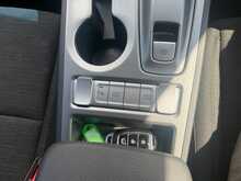 Hyundai KONA Premium 