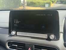 Hyundai KONA Premium 