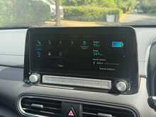 Hyundai KONA Premium 