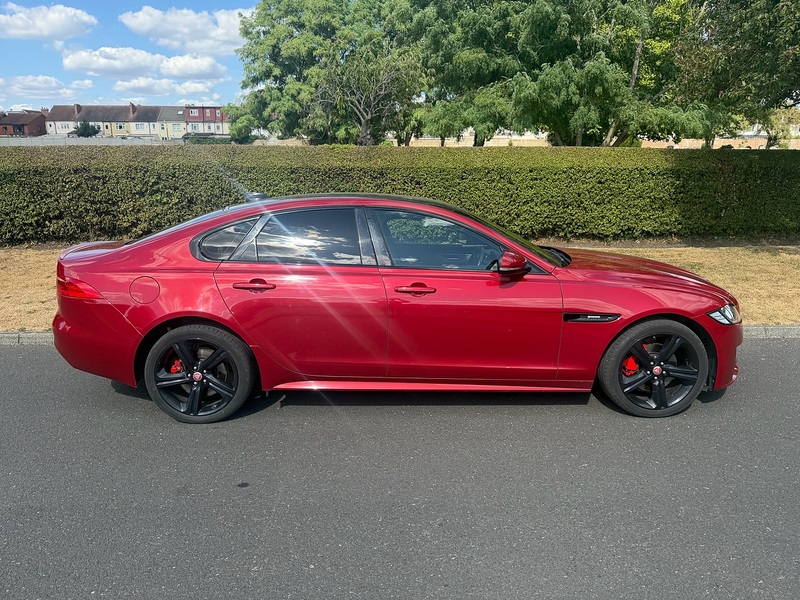 Jaguar d R-Sport Saloon 2.0 Automatic Diesel